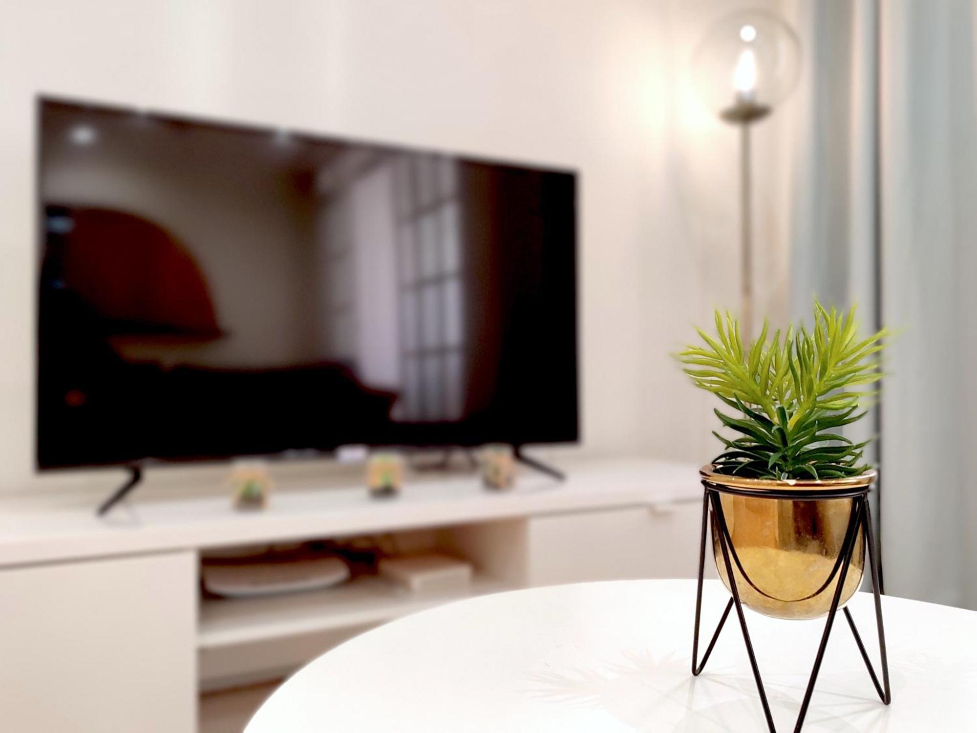 D4: Design & Relax In The City มาลากา ภายนอก รูปภาพ